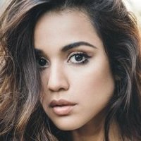 Summer Bishil Naken