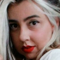 Sumy Naken
