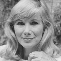 Susan Hampshire Naken