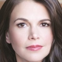 Sutton Foster Naken