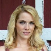 Suzi Lorraine Naken