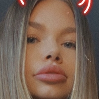 Sydney Raines Naken
