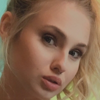 Tabby Ridiman Naken