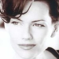 Tamara Davies Naken