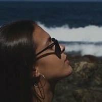 Tania Deniz Naken