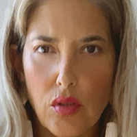 Tania Riquenes Naken