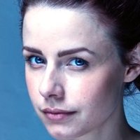 Tara Clark Naken