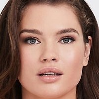 Tara Lynn Naken