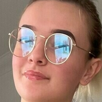 Taylorhugs Naken