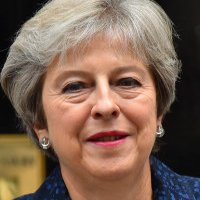Teresa May Naken