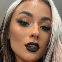 Thequeenie Naken