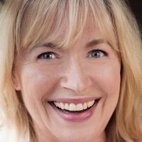 Therese Hämer Naken