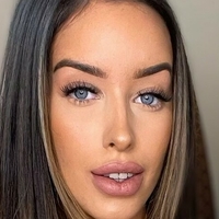 thickbrunette Naken