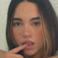 thukkylie Naken