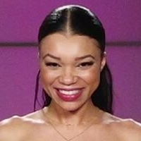 Tia Larose Naken