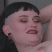 Tiffany Nacke Naken