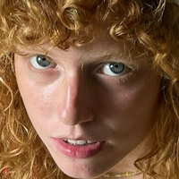 tilda_red Naken