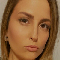 tinitta Naken