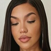 Tiona Fernan Naken