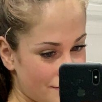 Toni Paras Naken