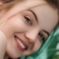 Toree Naken