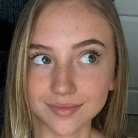 Tori Trevino Naken