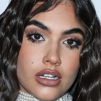 Tori Wade Naken
