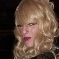 trans-lola-perron Naken