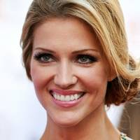 Tricia Helfer Naken