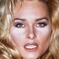 Trine Michelsen Naken