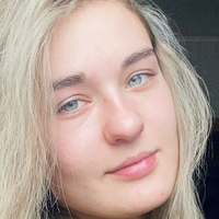 ukr-alisa Naken
