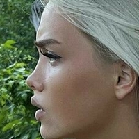 Uresa Zogu Naken
