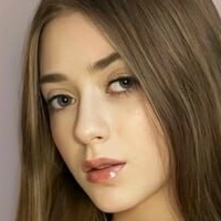 utiffany Naken