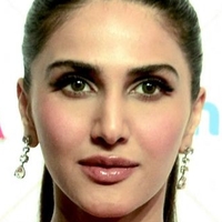 Vaani Kapoor Naken