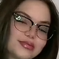 Valentina Strauss Naken