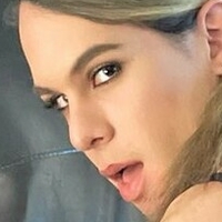 Valentina Naken
