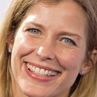 Valerie Niehaus Naken