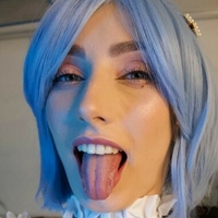 Valerytiny Naken