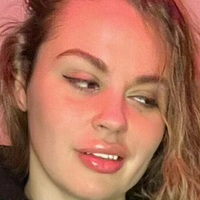vampirevixen666 Naken