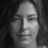 Vanessa Valentina Naken