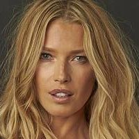 Veronika Varekova Naken