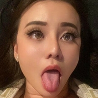 Verysally Naken