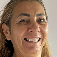 Vian Aziz Naken