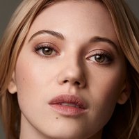 Victoria Diamond Naken