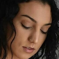 Victoria M'lynn Naken