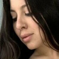 Victoria Riaz Naken