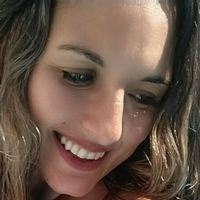 Victoria Santos Naken