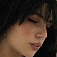 Violeta Lee Naken