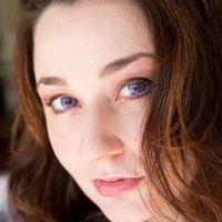 Vivian Kyle Naken