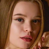 Vivien Midi Naken